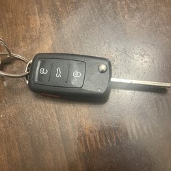 Lock Doc Automotive Locksmith Services - Brand new fob key that works perfect for my VW Jetta.