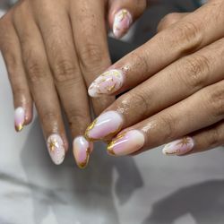 Hello Nails Bar