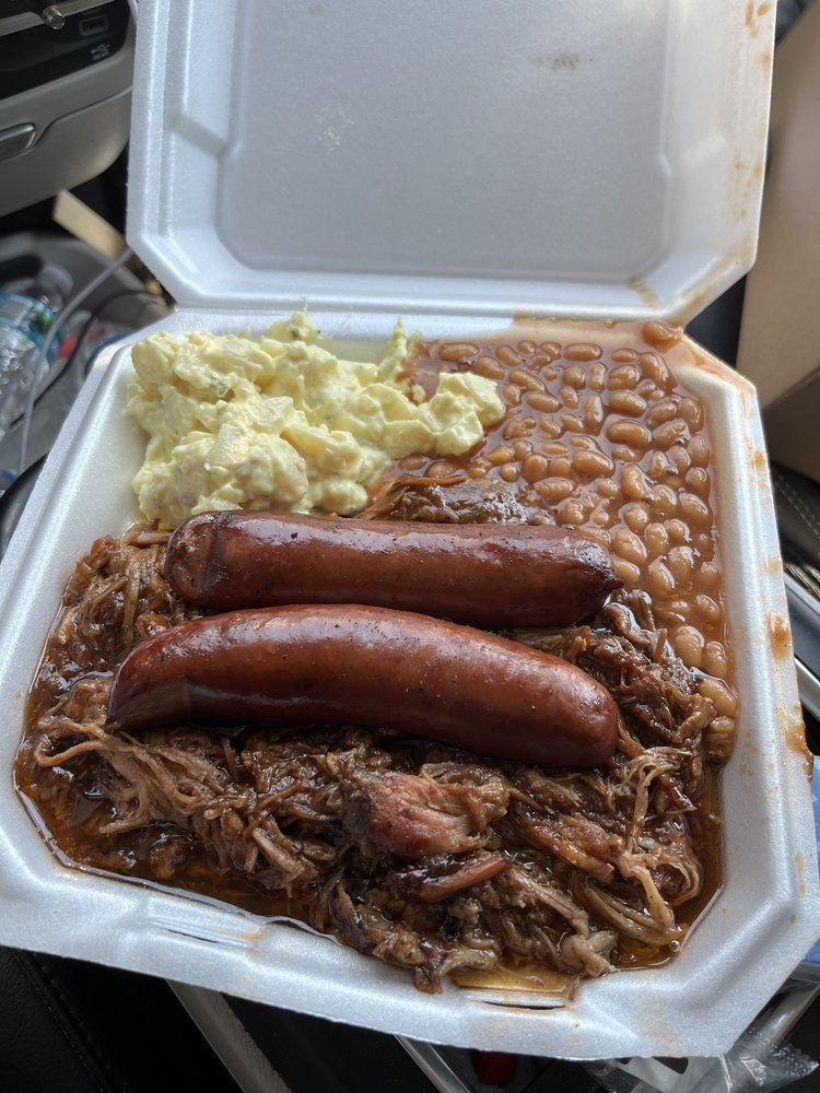 Sam's Carry Out BBQ Logo