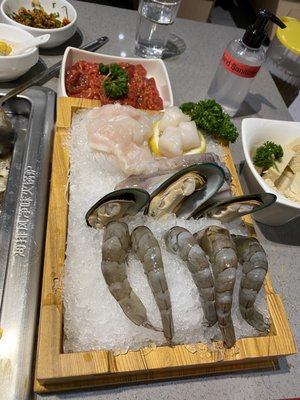 Haidilao Hot Pot London Piccadilly by null