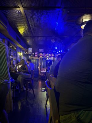 Loose Cannon Bar by null