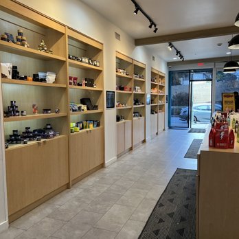 Budega - Cannabis Dispensaries Near Me - Los Angeles, California