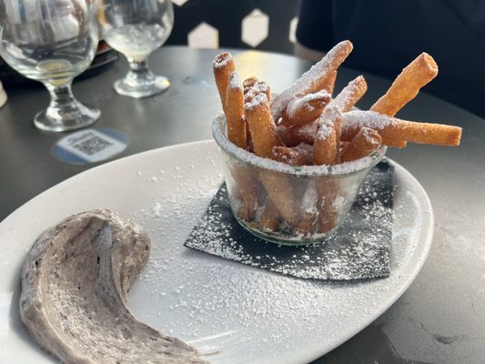 Stanley Beer Hall by null