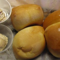 Texas Roadhouse - TRH Famous Fresh Rolls with Honey-Cinnamon Butter -