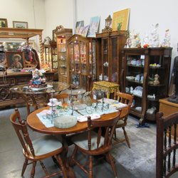 Yellow Dog Estate Sales