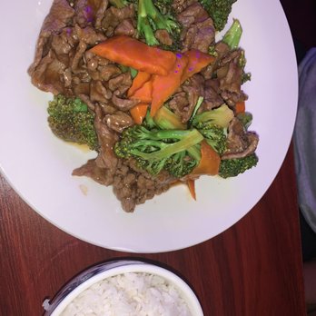 Dragon House - Beef Broccoli - Chinese Near Me - Albuquerque, New Mexico