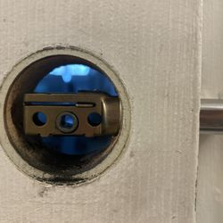 Mr Keys Locksmith - My attempt to fixing it...