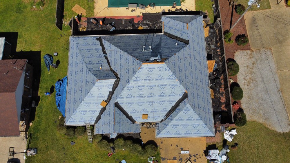 Slide of True South Roofing & Solutions