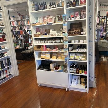 Spiral Circle Bookstore & More - Bookstores Near Me - Orlando, Florida