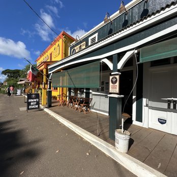 Da Seafood Cartel - outside - Seafood Near Me - Haleiwa, Hawaii Da Seafood Cartel - outside - Seafood Near Me - Haleiwa, Hawaii