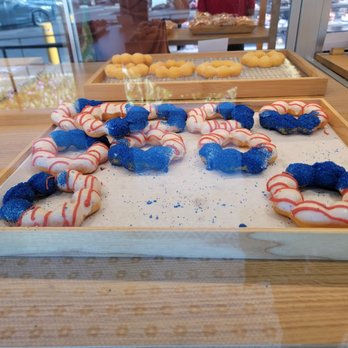 Paris Baguette - Mochi donuts with festive icing. - Bakeries Near Me - Thousand Oaks, California Paris Baguette - Mochi donuts with festive icing. - Bakeries Near Me - Thousand Oaks, California