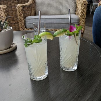 Deck. - Mai tai - Hawaiian Near Me - Honolulu, Hawaii