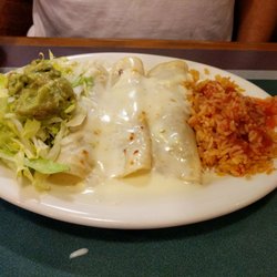 Sol Mexican Restaurant - Enchiladas Blanca's! Yummy!
