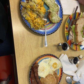 Spoons - Sandwiches Near Me - Sisters, Oregon