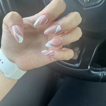 Studio Nails & Spa - Nail Salons Near Me - Bastrop, Texas