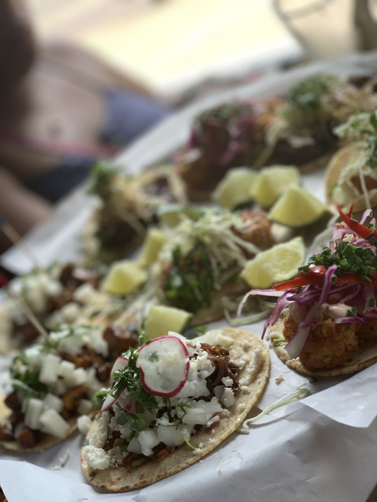 BAKERSFIELD 695 Photos & 612 Reviews Tacos 3100 Woodward Ave