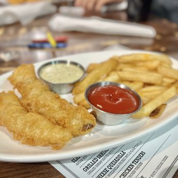 Slapfish - Kids' Crispy Fish and fries - Seafood Near Me - Carmel, Indiana Slapfish - Kids' Crispy Fish and fries - Seafood Near Me - Carmel, Indiana