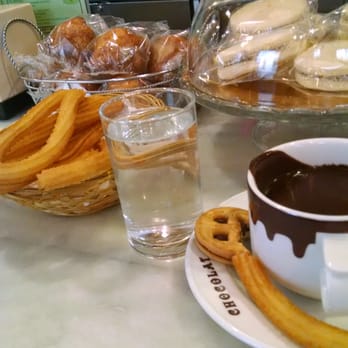 Chocolat - Cafeteria Near Me - Madrid, M