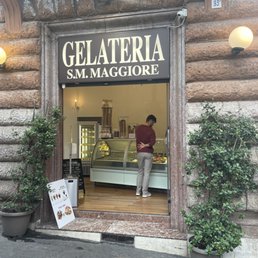 Exterior Exterior
