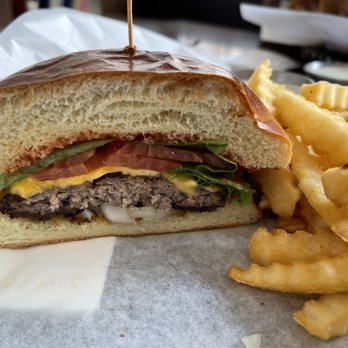 Park Inn - Cheeseburger - Sports Bars Near Me - Spokane, Washington Park Inn - Cheeseburger - Sports Bars Near Me - Spokane, Washington