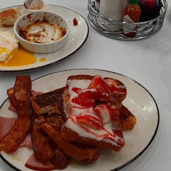 EC Diner - Strawberry Cheesecake French Toast - American Near Me - Ellicott City, Maryland EC Diner - Strawberry Cheesecake French Toast - American Near Me - Ellicott City, Maryland