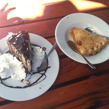 Alice's Restaurant - Mudd cake and Peach pie. - Diners Near Me - Woodside, California Alice's Restaurant - Mudd cake and Peach pie. - Diners Near Me - Woodside, California