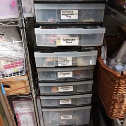 Gitie's - Very organized merchandise