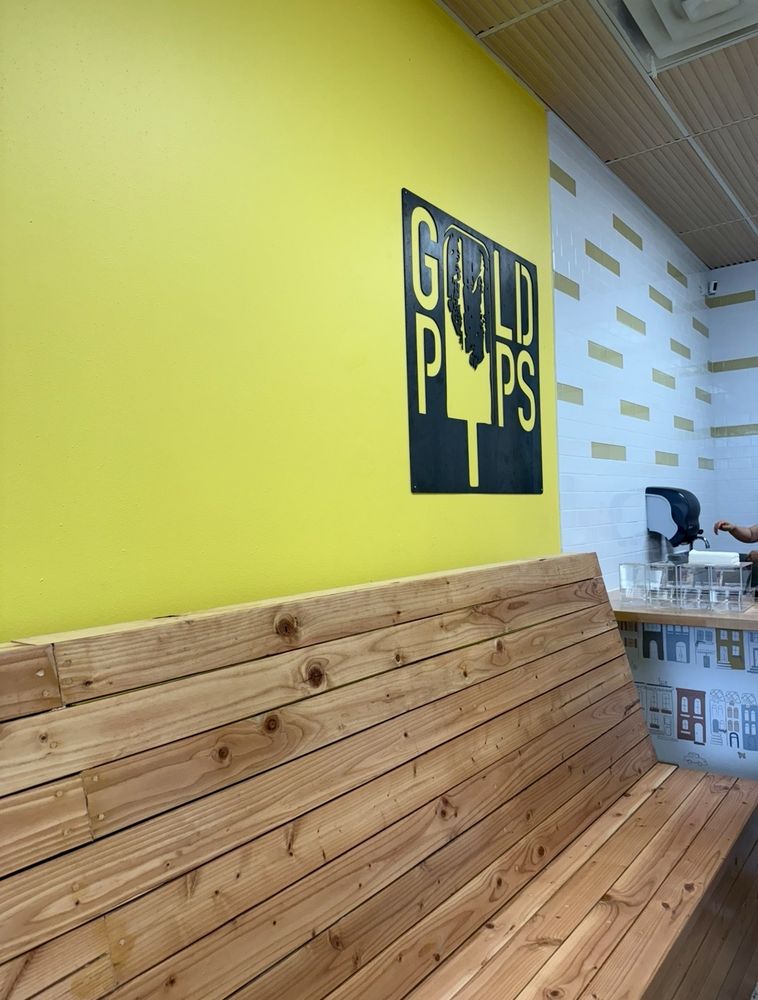 Gold Pops Fried Ice Cream Logo