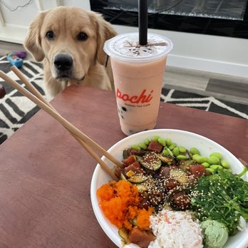 Pochi Bubble Tea Cafe - Orange Strawberry Banana Creamy Shake + Boba - Bubble Tea Near Me - Lynnwood, Washington