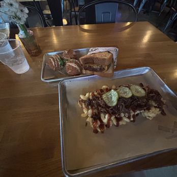 Smoke & Fire Social Eatery - Barbeque Near Me - Riverside, California