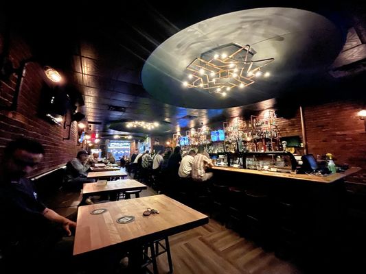 Taverne Midway by null