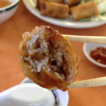 Mekong Restaurant - Inside the Deep Fried Egg Roll - Vietnamese Near Me - Oakland, California Mekong Restaurant - Inside the Deep Fried Egg Roll - Vietnamese Near Me - Oakland, California