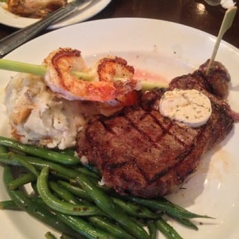 Yard House - New American Near Me - Rancho Mirage, California Yard House - New American Near Me - Rancho Mirage, California