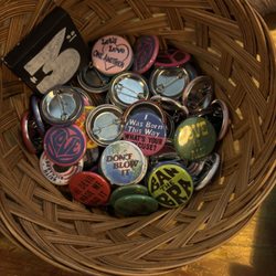 Lady of the Canyon Vintage - Buttons