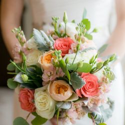 Wallingford Flower - Bridal Bouquet (credit: Rachel Girouard Photography)