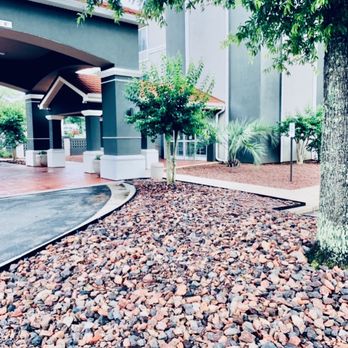 Coastline Landscaping - Coastline Landscaping Commercial job located in Spanish Fort AL. - Landscaping Near Me - Daphne, Alabama Coastline Landscaping - Coastline Landscaping Commercial job located in Spanish Fort AL. - Landscaping Near Me - Daphne, Alabama