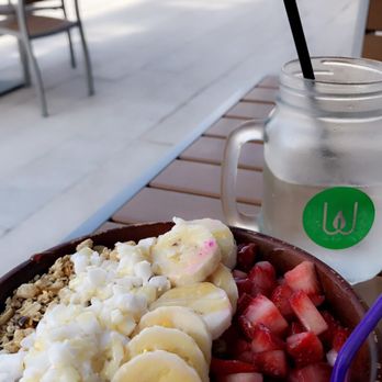 JuiceWell - Pitaya Bowl and a cute little jar of water - Juice Bars & Smoothies Near Me - Houston, Texas JuiceWell - Pitaya Bowl and a cute little jar of water - Juice Bars & Smoothies Near Me - Houston, Texas