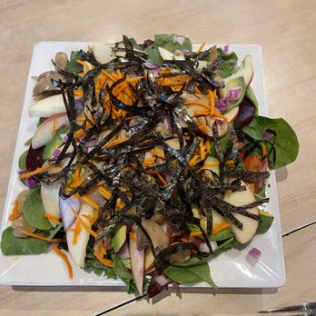 Shakers Bar & Grill - Shakers Super Vegan Salad (bring your own Balsamic Vinegar). - Seafood Near Me - Wixom, Michigan Shakers Bar & Grill - Shakers Super Vegan Salad (bring your own Balsamic Vinegar). - Seafood Near Me - Wixom, Michigan
