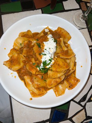 Pino's by null