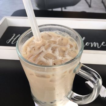 Chilly Bubbles And Co Cafe - Black velvet with boba - Bubble Tea Near Me - Maitland, Florida Chilly Bubbles And Co Cafe - Black velvet with boba - Bubble Tea Near Me - Maitland, Florida