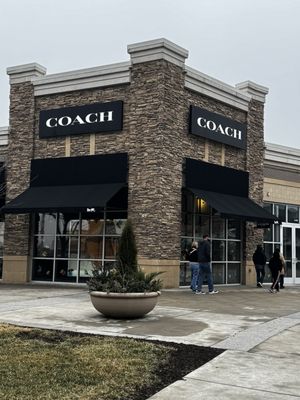 coach backpack legends outlets kansas city Coach Factory Store, 1867 Village W Pkwy, Kansas City, KS 66109, US