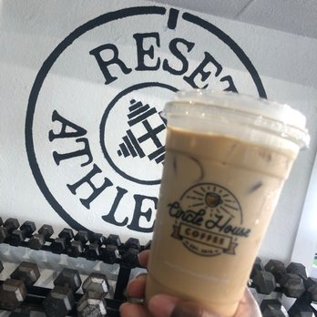 Circle House Coffee - Large caramel iced coffee - Cafes Near Me - Fort Lauderdale, Florida Circle House Coffee - Large caramel iced coffee - Cafes Near Me - Fort Lauderdale, Florida