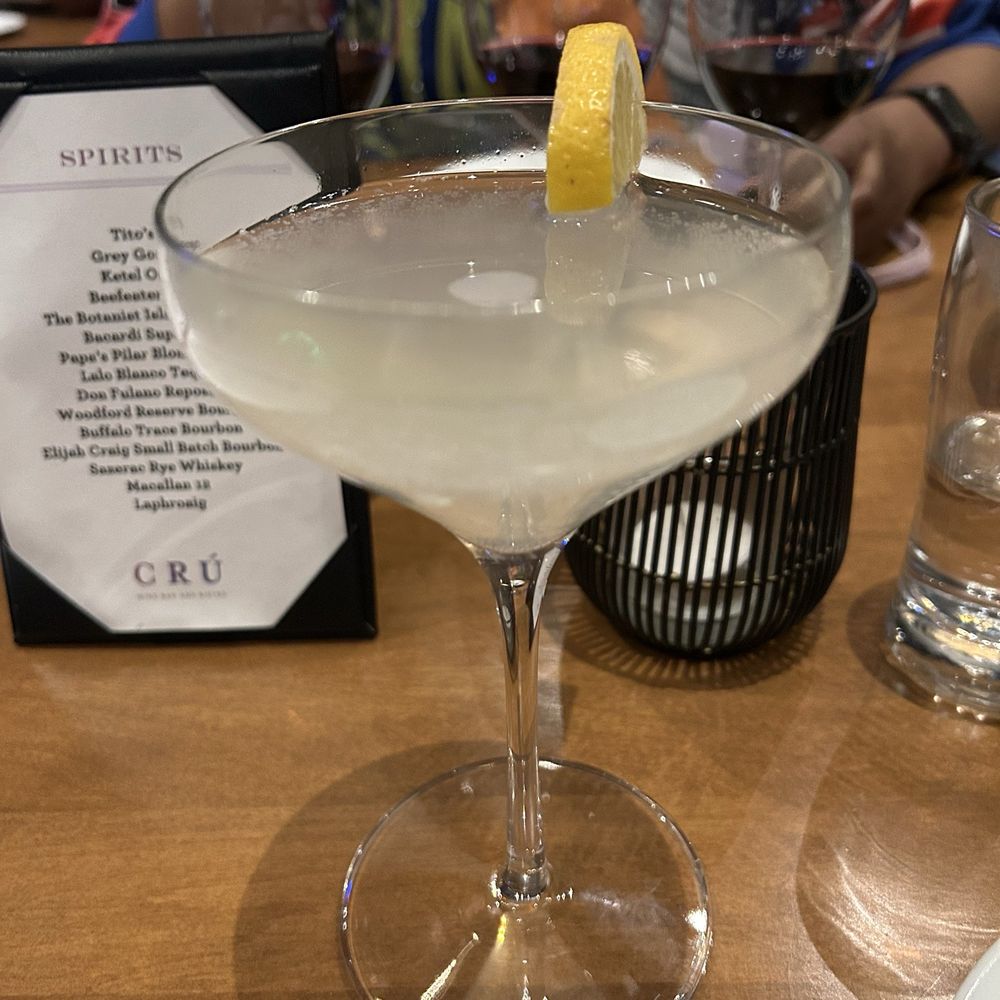 Cru - French 75 - Wine Bars Near Me - Atlanta, Georgia