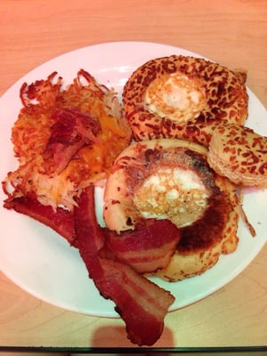 Denny's by null