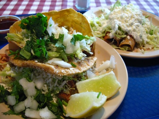 Las Cuatro Milpas by null