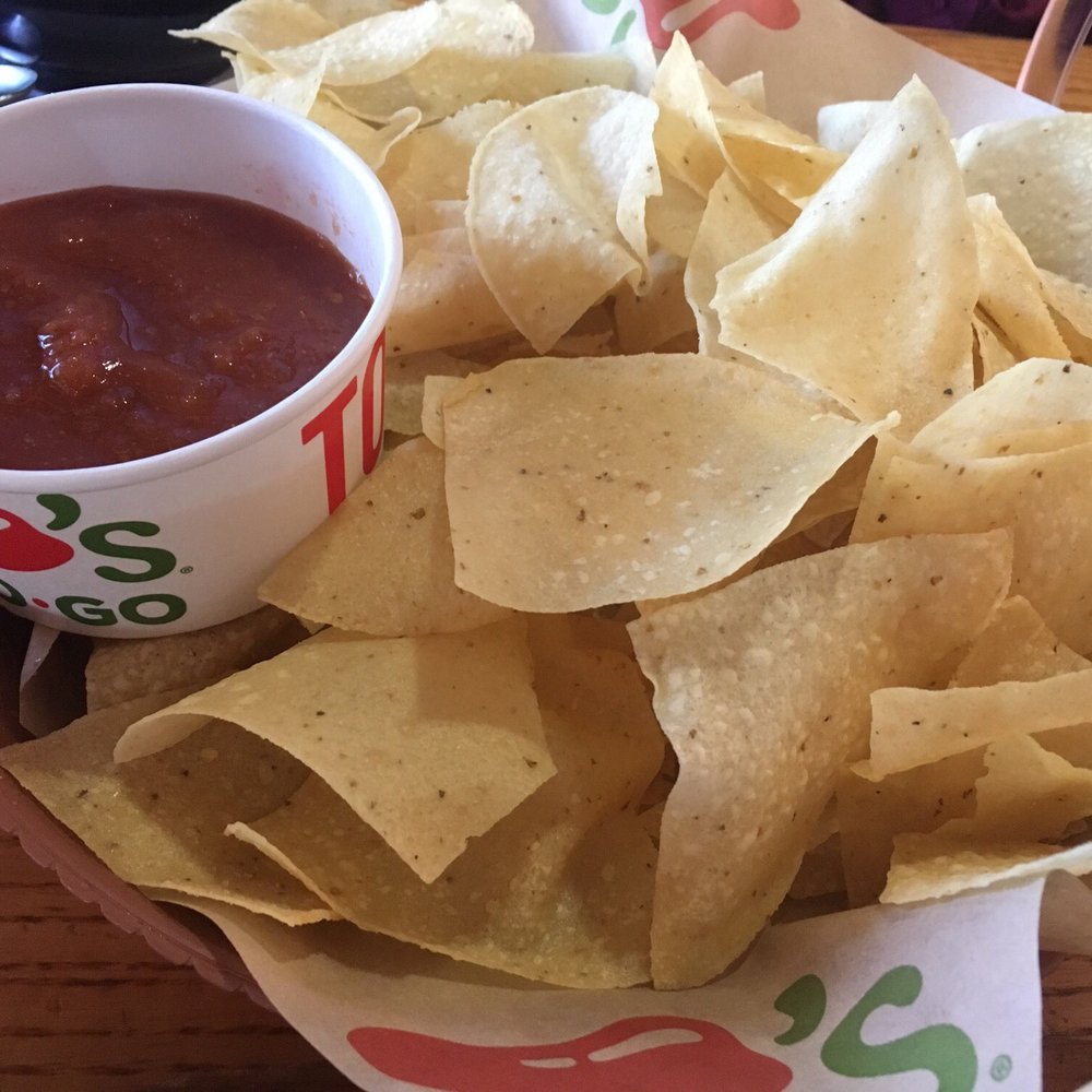 Chili's - Chips and salsa - American Near Me - Rancho Cucamonga, California Chili's - Chips and salsa - American Near Me - Rancho Cucamonga, California
