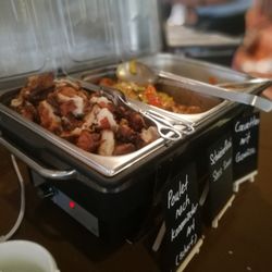 Jun Garden - Besonders lecker: "Poulet nach koreanischer Art" & "Hausgemachte Frühlingsrollen (vegetarisch)".