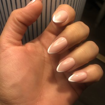 L Beauty  - Nail Salons Near Me - Pasadena, California