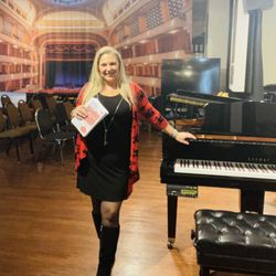 Alas Performing Arts Home Studio - Preparing for Christmas Recital