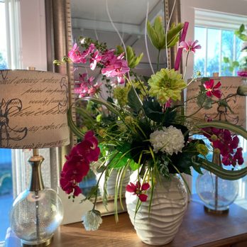 Trendsetters Floral - Florists Near Me - Chatham, Illinois Trendsetters Floral - Florists Near Me - Chatham, Illinois